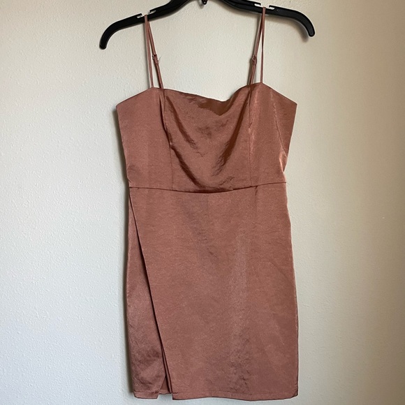 Superdown Gianna Slit Mini Dress In Nude Revolve Size XS - Picture 6 of 8